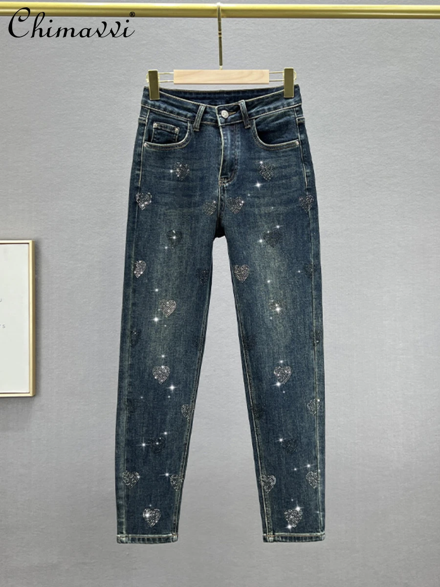Jeans for Women 2023 Autumn New Fashion Stretch High Waist Slim Jeans European Goods Love Rhinestone Elegant Denim Trousers
Jeans for Women 2023 Autumn New Fashion Stretch High Waist Slim Jeans European Goods Love Rhinestone Elegant Denim Trousers