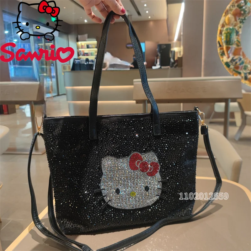 Hello Kitty New Diamond-studded Women's Handbag, Luxury Brand Women's Diamond-studded Shoulder Bag, Large-capacity Women's Bag
Hello Kitty New Diamond-studded Women's Handbag, Luxury Brand Women's Diamond-studded Shoulder Bag, Large-capacity Women's Bag