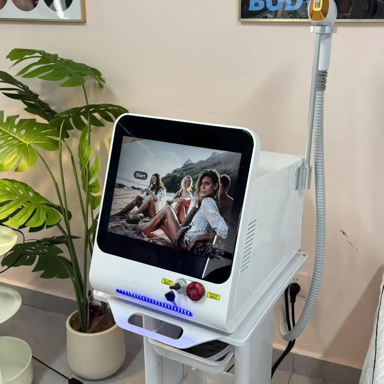 808nm 755 1064nm Newest Portable Diode Laser Hair Removal Machine Cooling Head Painless Laser Epilator Face Body Hair Removal
808nm 755 1064nm Newest Portable Diode Laser Hair Removal Machine Cooling Head Painless Laser Epilator Face Body Hair Removal