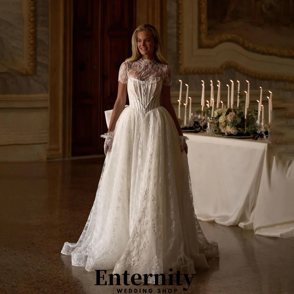 Customized Lace-up Wedding Dresses High-neck Short Sleeve For Women Charming Simple Lace Applique Bridal Gowns Vestidos De Novia
Customized Lace-up Wedding Dresses High-neck Short Sleeve For Women Charming Simple Lace Applique Bridal Gowns Vestidos De Novia