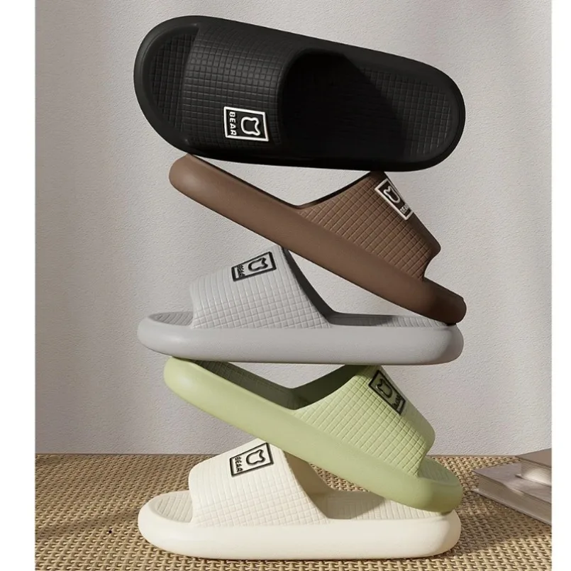 Летние шлепанцы-сабо женские и мужские, в клетку, с мишкой, на платформе, мягкие, для дома, ванной, на плоской подошве из ЭВА
Летние шлепанцы-сабо женские и мужские, в клетку, с мишкой, на платформе, мягкие, для дома, ванной, на плоской подошве из ЭВА