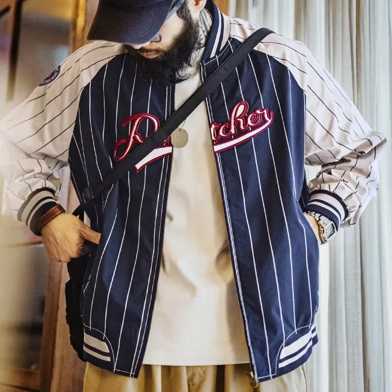 Maden American Retro Striped Baseball Jaet Men's Casual Outerwear Spring Season Polyester Nylon Cosite Fiber Long Sve
Maden American Retro Striped Baseball Jaet Men's Casual Outerwear Spring Season Polyester Nylon Cosite Fiber Long Sve