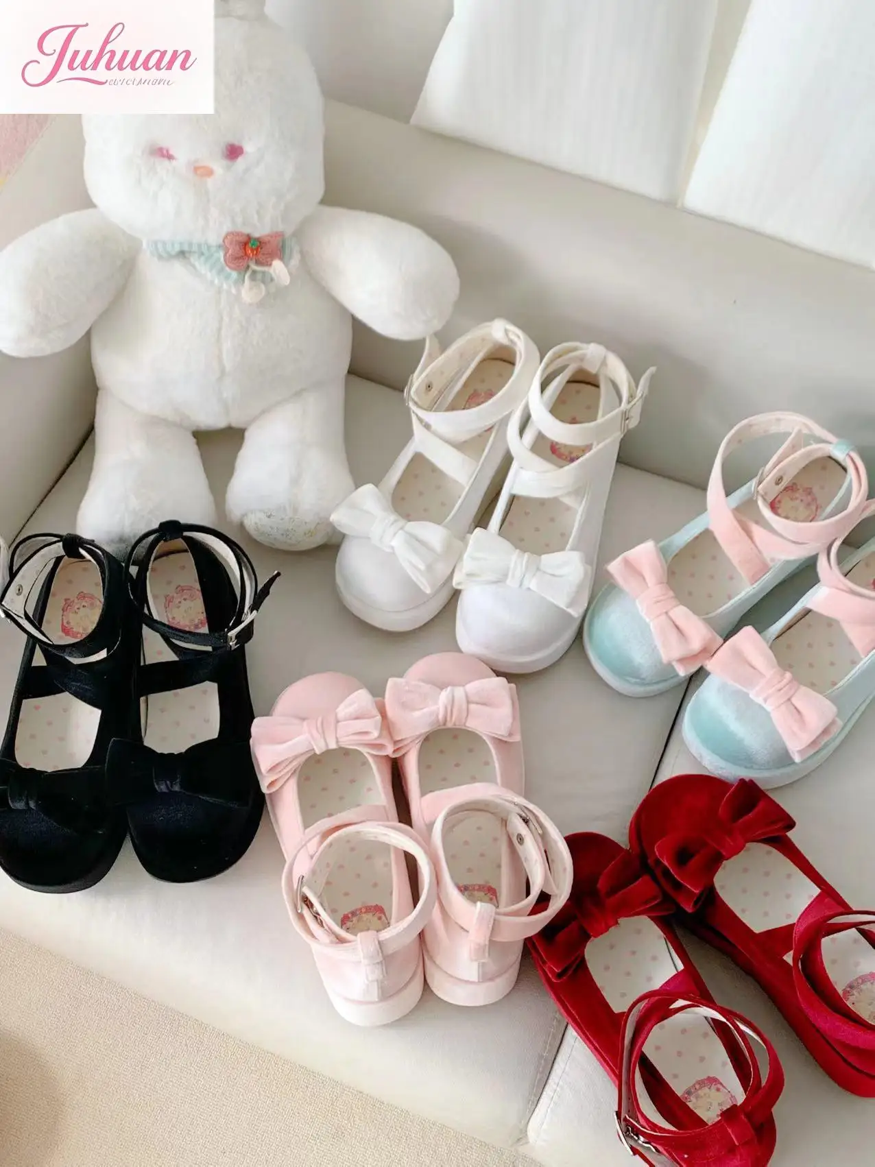 Kawaii Japanese sweet cute bow velvet version girl heightening muffin shoes lolita platform Mary Jane shoes ladiesplatform shoe
Kawaii Japanese sweet cute bow velvet version girl heightening muffin shoes lolita platform Mary Jane shoes ladiesplatform shoe