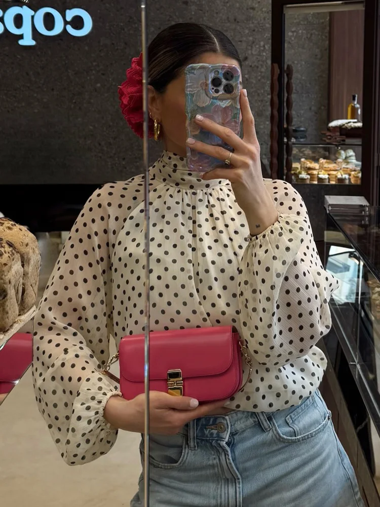 HH Women's 2026 Spring Fashion Versatile Scarf Collar Polka Dot Print Long Sleeve Shirt Female High Street Casual Pullover Shirt
HH Women's 2026 Spring Fashion Versatile Scarf Collar Polka Dot Print Long Sleeve Shirt Female High Street Casual Pullover Shirt