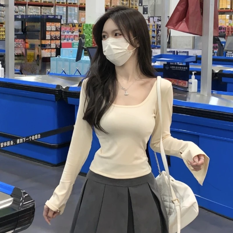 Versatile T-shirts Women 2024 Spring New Slim Thin Square Collar Sweet Flared Sleeve Office Lady Solid Color Basic Tees Female
Versatile T-shirts Women 2024 Spring New Slim Thin Square Collar Sweet Flared Sleeve Office Lady Solid Color Basic Tees Female