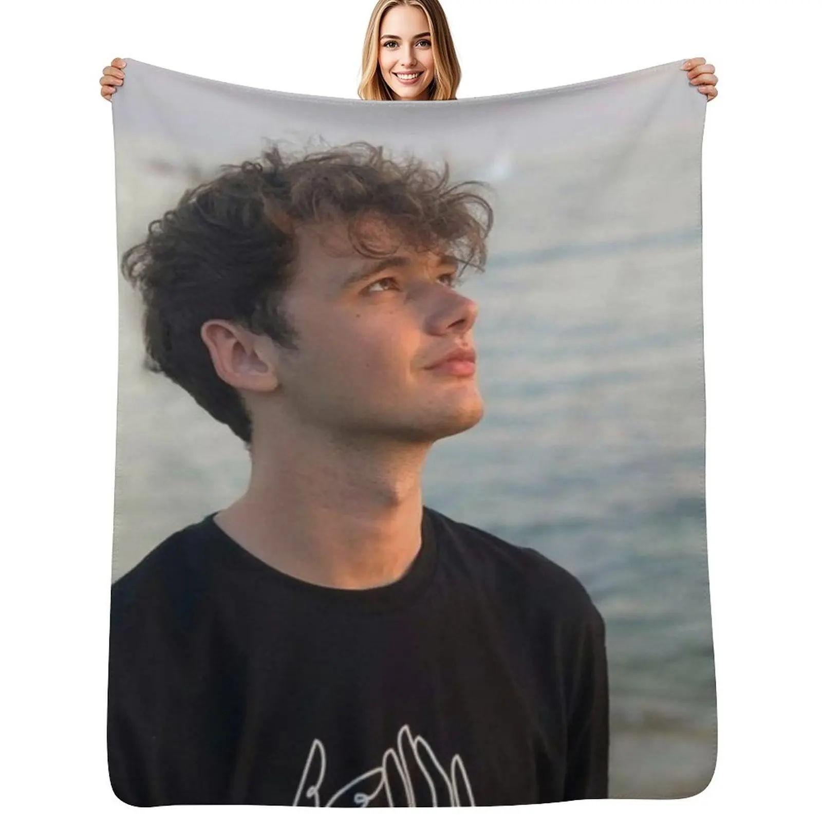 Wilbur Soot Throw Blanket Ultra Plush Cozy Blanket for Napping Sleeping
Wilbur Soot Throw Blanket Ultra Plush Cozy Blanket for Napping Sleeping