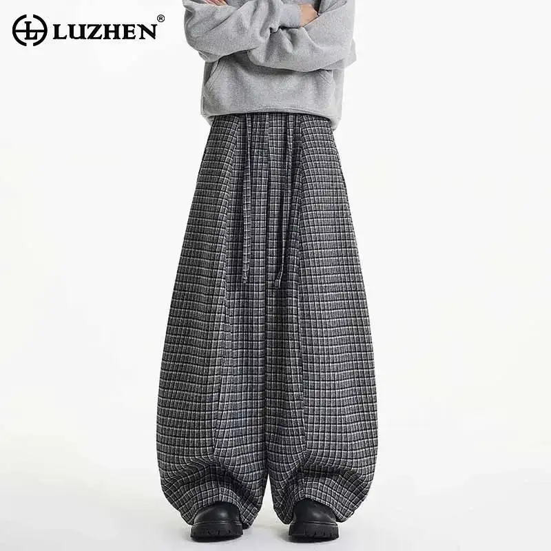 LUZHEN Thickened 2025 Winter New Fashion Quality Brushed High Warm Loose Casual Pants Men's Handsome Wide Leg Trousers JY7081
LUZHEN Thickened 2025 Winter New Fashion Quality Brushed High Warm Loose Casual Pants Men's Handsome Wide Leg Trousers JY7081