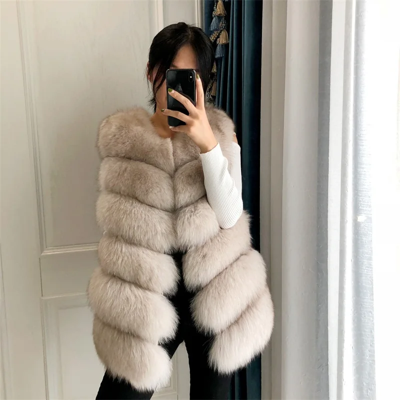 Real Fox Fur Vest For Women High Quality Genuine Fur Vest Women's Fur Coat Sleeveless Plus Size Female Natural Fur Jacket
Real Fox Fur Vest For Women High Quality Genuine Fur Vest Women's Fur Coat Sleeveless Plus Size Female Natural Fur Jacket