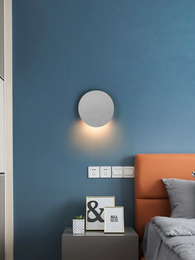 Minimal bedroom wall lamp Modern simple round living room Background wall lamp Decorative balcony porch Outdoor waterproof wall
Minimal bedroom wall lamp Modern simple round living room Background wall lamp Decorative balcony porch Outdoor waterproof wall