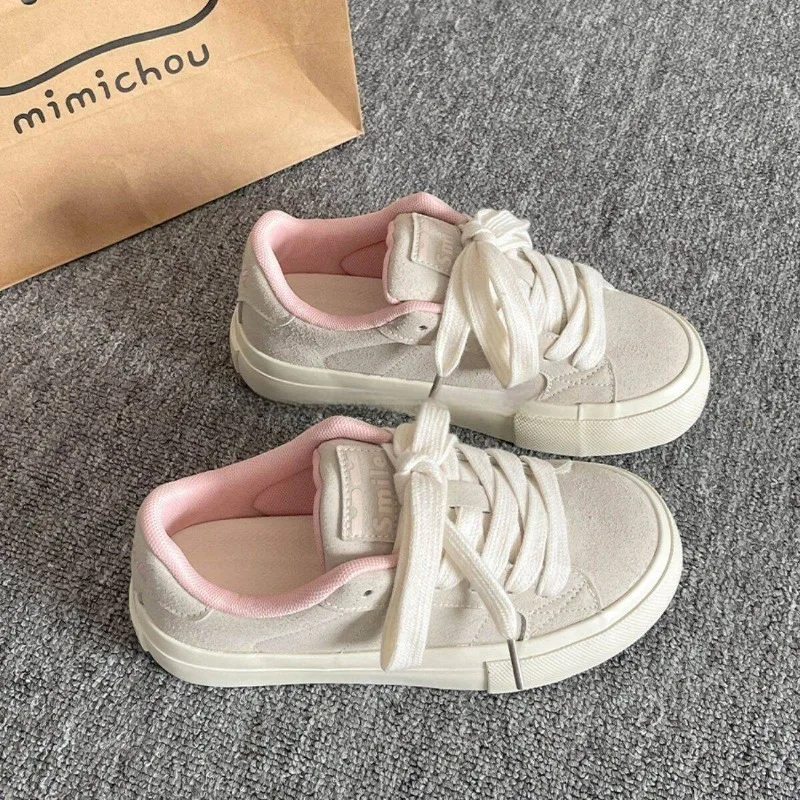 Women's Suede Casual Sneakers Ladies Platform Vulcanized Shoes Skate Footwear Comfortable Flats Designer Tennis Shoes for Women
Women's Suede Casual Sneakers Ladies Platform Vulcanized Shoes Skate Footwear Comfortable Flats Designer Tennis Shoes for Women