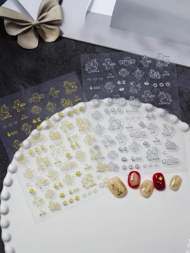 Новые новогодние наклейки для ногтей с мультяшными пони, DIY-наклейки для ногтей, украшения для ногтей, аксессуары, аппликации для ногтей на Год Лошади, художественные наклейки.
Новые новогодние наклейки для ногтей с мультяшными пони, DIY-наклейки для ногтей, украшения для ногтей, аксессуары, аппликации для ногтей на Год Лошади, художественные наклейки.