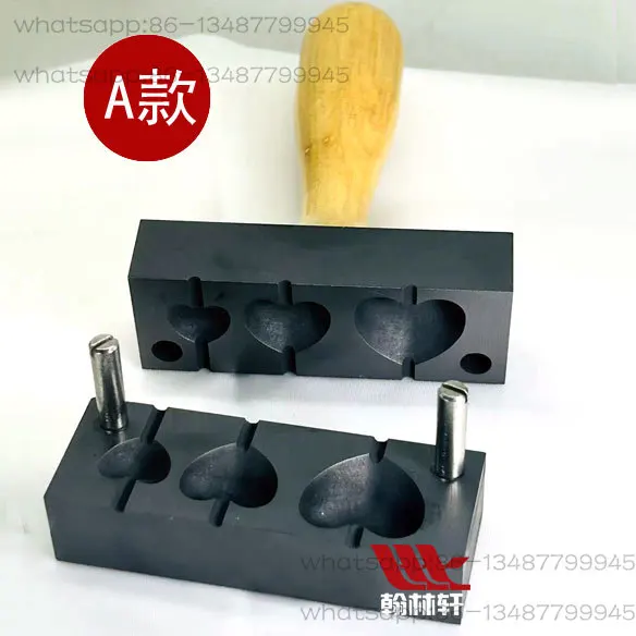 1-----Heart shaped mold lamp burner glass tool
1-----Heart shaped mold lamp burner glass tool