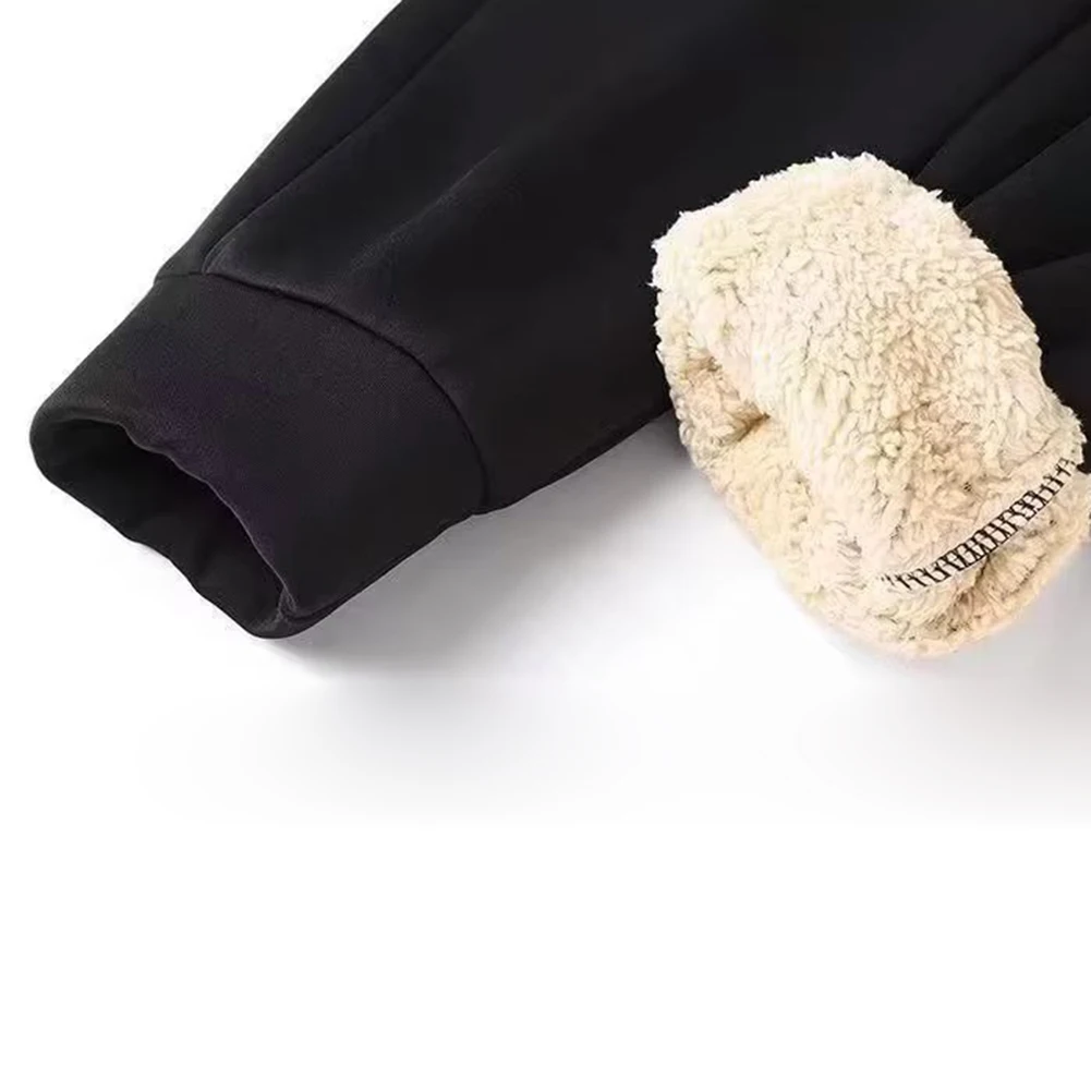 Зимняя мужская толстовка из овчины с флисовой подкладкой, свободная куртка с капюшоном на молнии, подходящая для повседневного использования и активного отдыха
Зимняя мужская толстовка из овчины с флисовой подкладкой, свободная куртка с капюшоном на молнии, подходящая для повседневного использования и активного отдыха