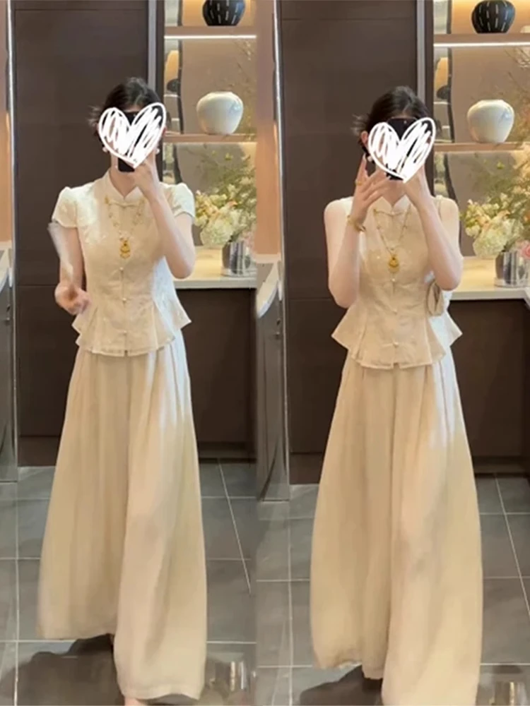 New 2026 Summer Chinese Style Embroidered Button up Top with High Waist Wide Leg Pants Women's Fashionable Two Piece Set
New 2026 Summer Chinese Style Embroidered Button up Top with High Waist Wide Leg Pants Women's Fashionable Two Piece Set
