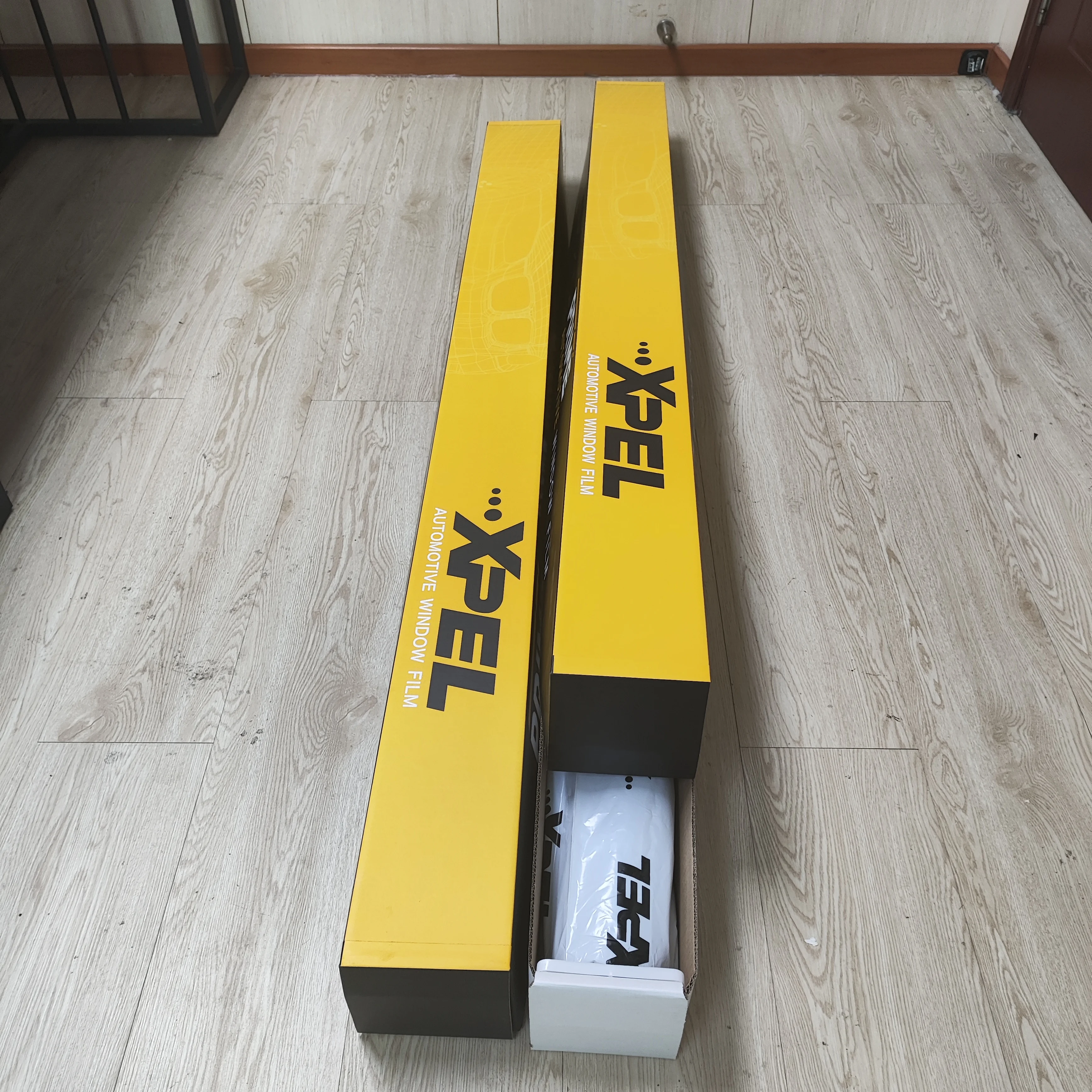 XPEL Nano Ceramic Car Tint Film 99.9% UV Rejection IRR 99.9% PET High Thermal Insulation Auto Window Sun Protect
XPEL Nano Ceramic Car Tint Film 99.9% UV Rejection IRR 99.9% PET High Thermal Insulation Auto Window Sun Protect