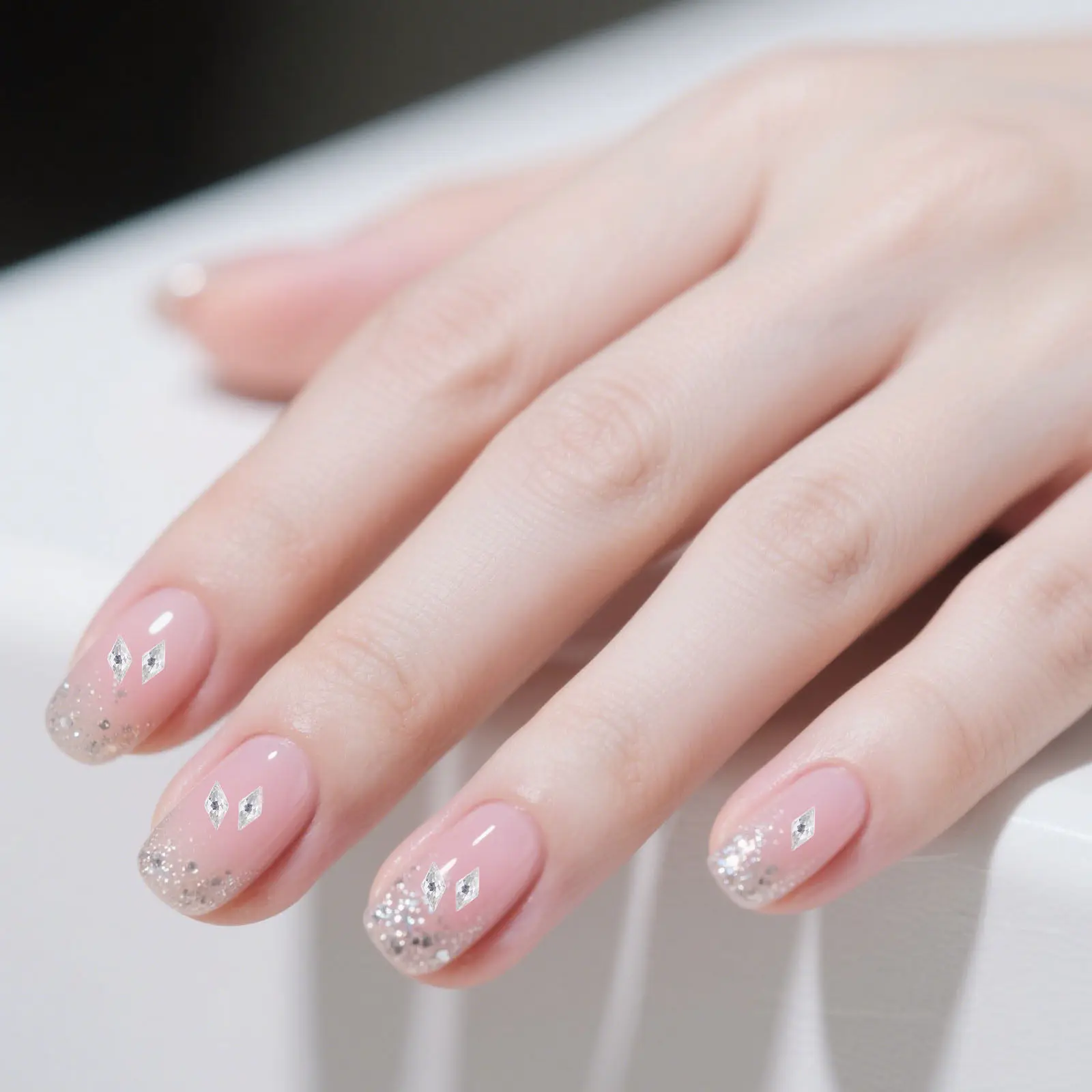 50Pcs Mini Rhombic Nail Rhinestones Flatback Zirconia Stones Shiny Nail Art Charms Crystal Gems Decorations DIY Manicure
50Pcs Mini Rhombic Nail Rhinestones Flatback Zirconia Stones Shiny Nail Art Charms Crystal Gems Decorations DIY Manicure