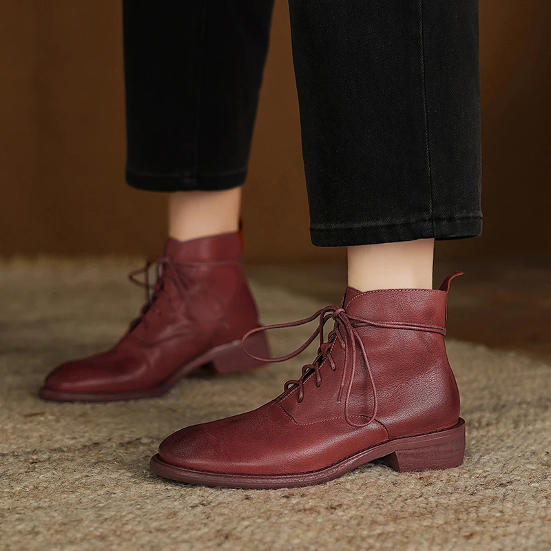2025 Autumn/Winter Women Boots Genuine Leather Lace-up Women Shoes Round Toe Chunky Heel Shoes Ankle Boots Modern Chelsea Boots
2025 Autumn/Winter Women Boots Genuine Leather Lace-up Women Shoes Round Toe Chunky Heel Shoes Ankle Boots Modern Chelsea Boots