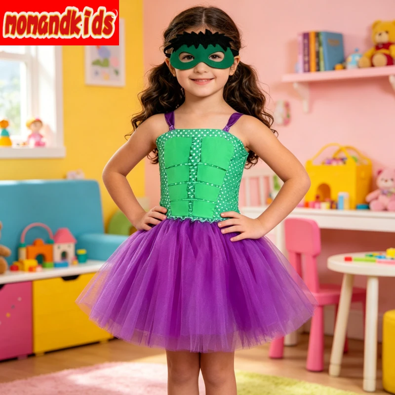 Voluminous Green Superhero Mesh Tutu Gown with Cartoon Patterns, Perfect for Comic Banquets and Seasonal Holiday Fancy Disguise
Voluminous Green Superhero Mesh Tutu Gown with Cartoon Patterns, Perfect for Comic Banquets and Seasonal Holiday Fancy Disguise