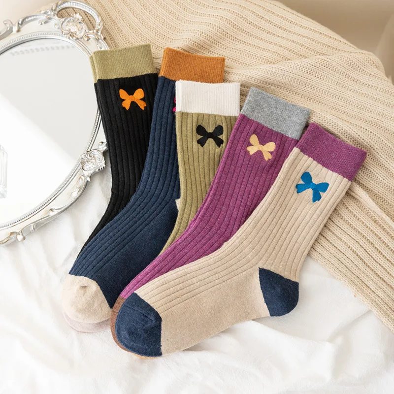 5 pairs of wool socks women's midsole autumn winter thick warm socks simple comfortable warm casual socks
5 pairs of wool socks women's midsole autumn winter thick warm socks simple comfortable warm casual socks