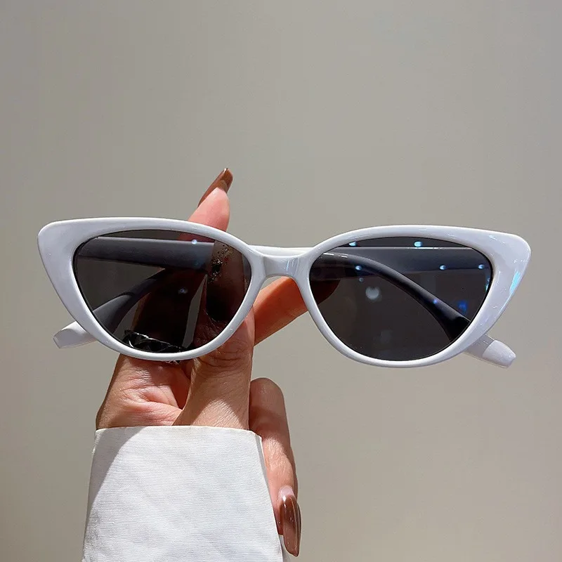 5 шт. солнцезащитные очки «кошачий глаз» для женщин, защитные очки UV400, узкая оправа 
5 шт. солнцезащитные очки «кошачий глаз» для женщин, защитные очки UV400, узкая оправа