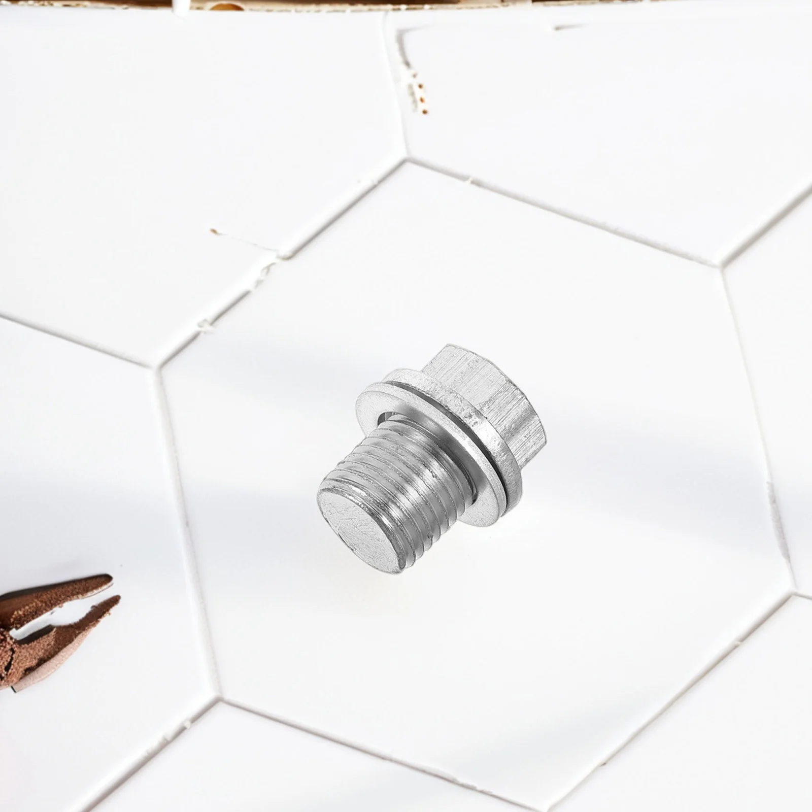 Engine Oil Drain Screw M15x1.5 Oil Pan Drain Plug Leak Proof Gasket Replacement Automotive Seal Repair Part Plug
Engine Oil Drain Screw M15x1.5 Oil Pan Drain Plug Leak Proof Gasket Replacement Automotive Seal Repair Part Plug