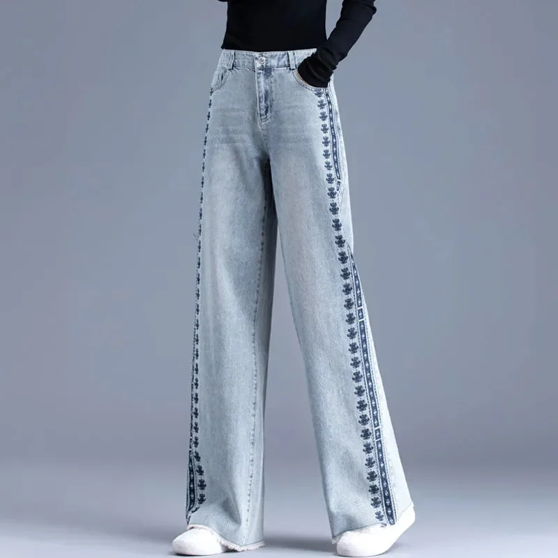 Spring Autumn Female Large Size 6XL Denim Pants Women Wide Leg Cowboy Pantalons 2025 Lady High Waist Embroidery Jeans Trousers
Spring Autumn Female Large Size 6XL Denim Pants Women Wide Leg Cowboy Pantalons 2025 Lady High Waist Embroidery Jeans Trousers