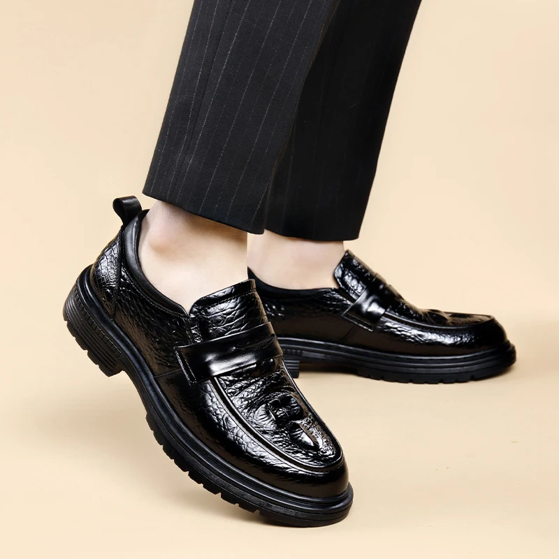 Gentleman men's leather shoes Luxury Classic Quality Style Business office formal party Daily luxury adult shoes Black Hot New
Gentleman men's leather shoes Luxury Classic Quality Style Business office formal party Daily luxury adult shoes Black Hot New