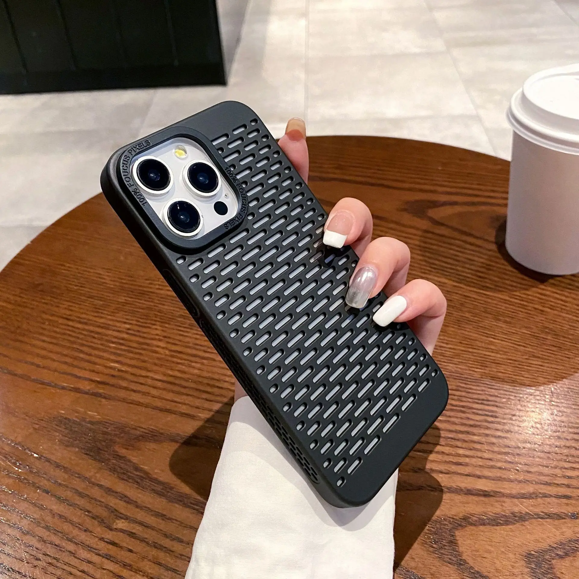 Metal Camera Protection Hollow out Design heat radiation Hard PC Phone Case for iPhone 16 15 14 13 12 11 Plus Pro Max
Metal Camera Protection Hollow out Design heat radiation Hard PC Phone Case for iPhone 16 15 14 13 12 11 Plus Pro Max