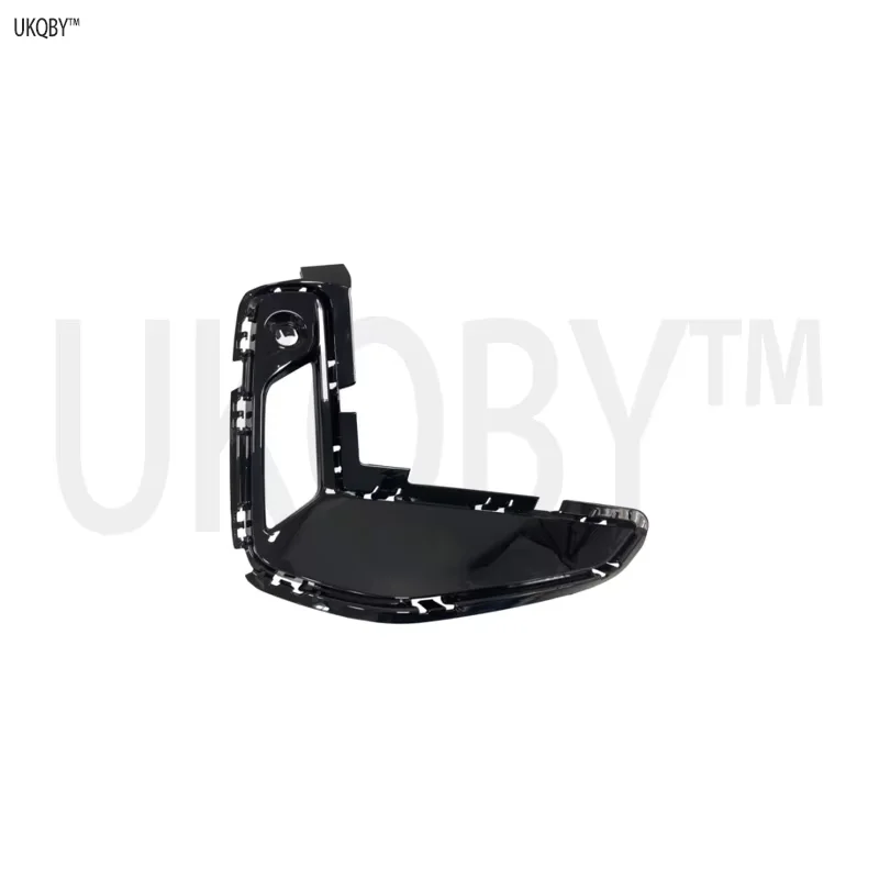 Левая сторона декоративной панели 51118085697 51118085698
Левая сторона декоративной панели 51118085697 51118085698