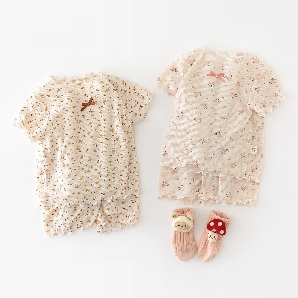Summer Home Clothes 0-3 Years Old Baby Girls Floral Pajamas Set Toddler Kids Bow Short Sleeve Shorts 2Pcs Sleepwear
Summer Home Clothes 0-3 Years Old Baby Girls Floral Pajamas Set Toddler Kids Bow Short Sleeve Shorts 2Pcs Sleepwear