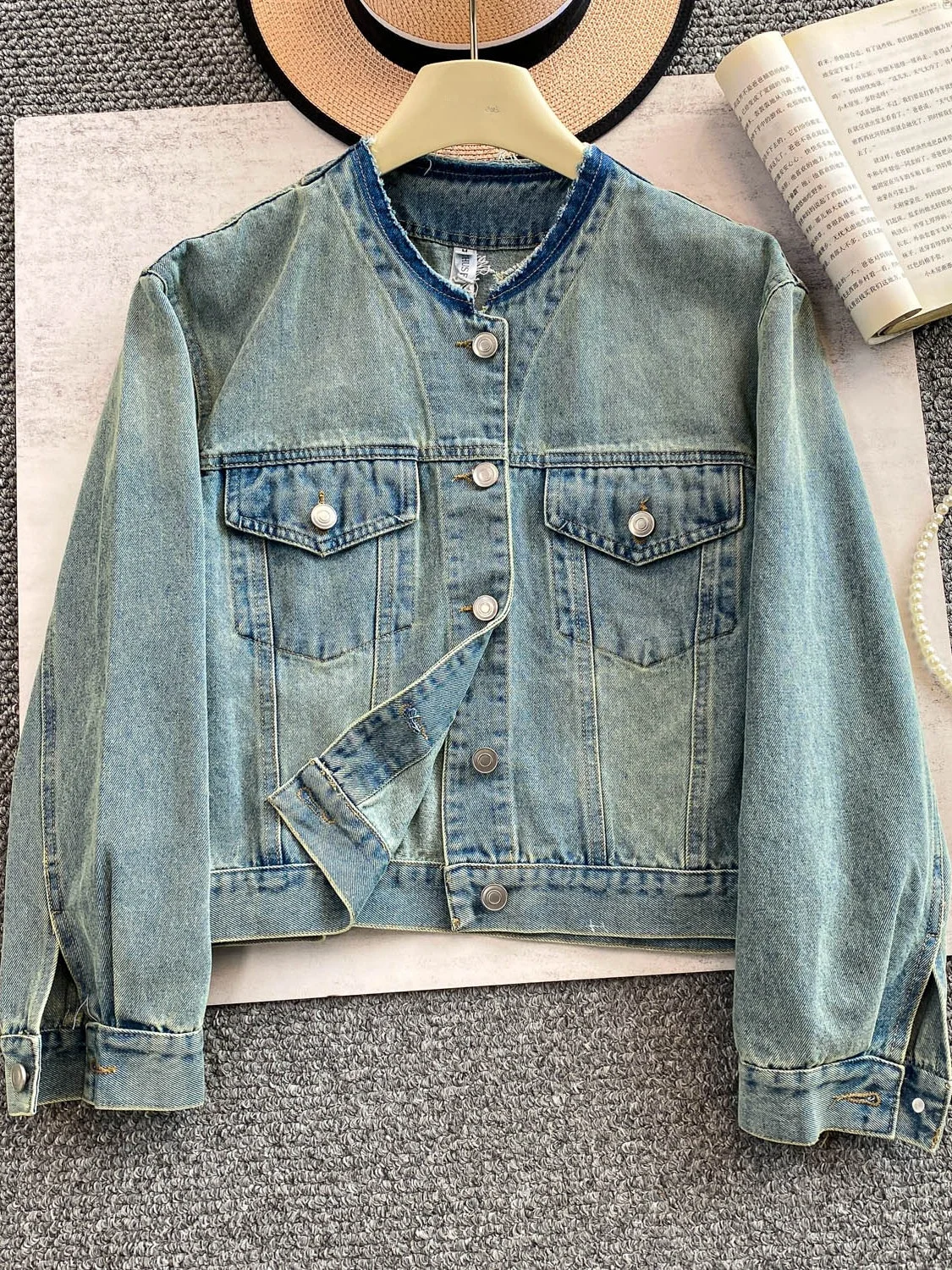 Retro Sle ortened Blue Denim Jaet Women's Loose Fit Slimming Stand Collar Coat Casual Everyday Outerwear
Retro Sle ortened Blue Denim Jaet Women's Loose Fit Slimming Stand Collar Coat Casual Everyday Outerwear