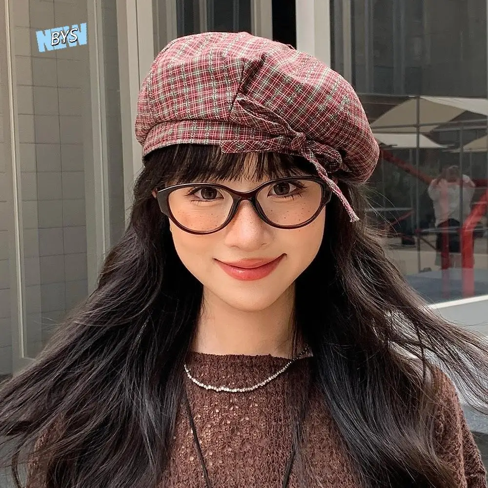 Sweet Bow Plaid Beret Hat Keep Warm Korean Style Women Painter Hat Cloud Hat Lattice Women Octagonal Cap All-match
Sweet Bow Plaid Beret Hat Keep Warm Korean Style Women Painter Hat Cloud Hat Lattice Women Octagonal Cap All-match