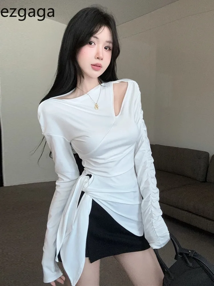Ezgaga Irregular T Shirts Women Hollow Out Long Sleeve Bandage Sexy Solid Off Shoulder Tops Female Autumn New Fashion Female
Ezgaga Irregular T Shirts Women Hollow Out Long Sleeve Bandage Sexy Solid Off Shoulder Tops Female Autumn New Fashion Female