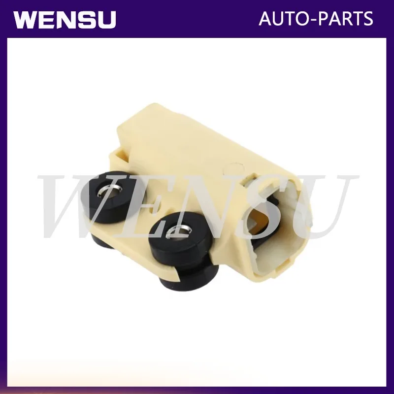 Датчик наклона SVU-82591-00 для аксессуара топливной системы мотоцикла Yamaha
Датчик наклона SVU-82591-00 для аксессуара топливной системы мотоцикла Yamaha