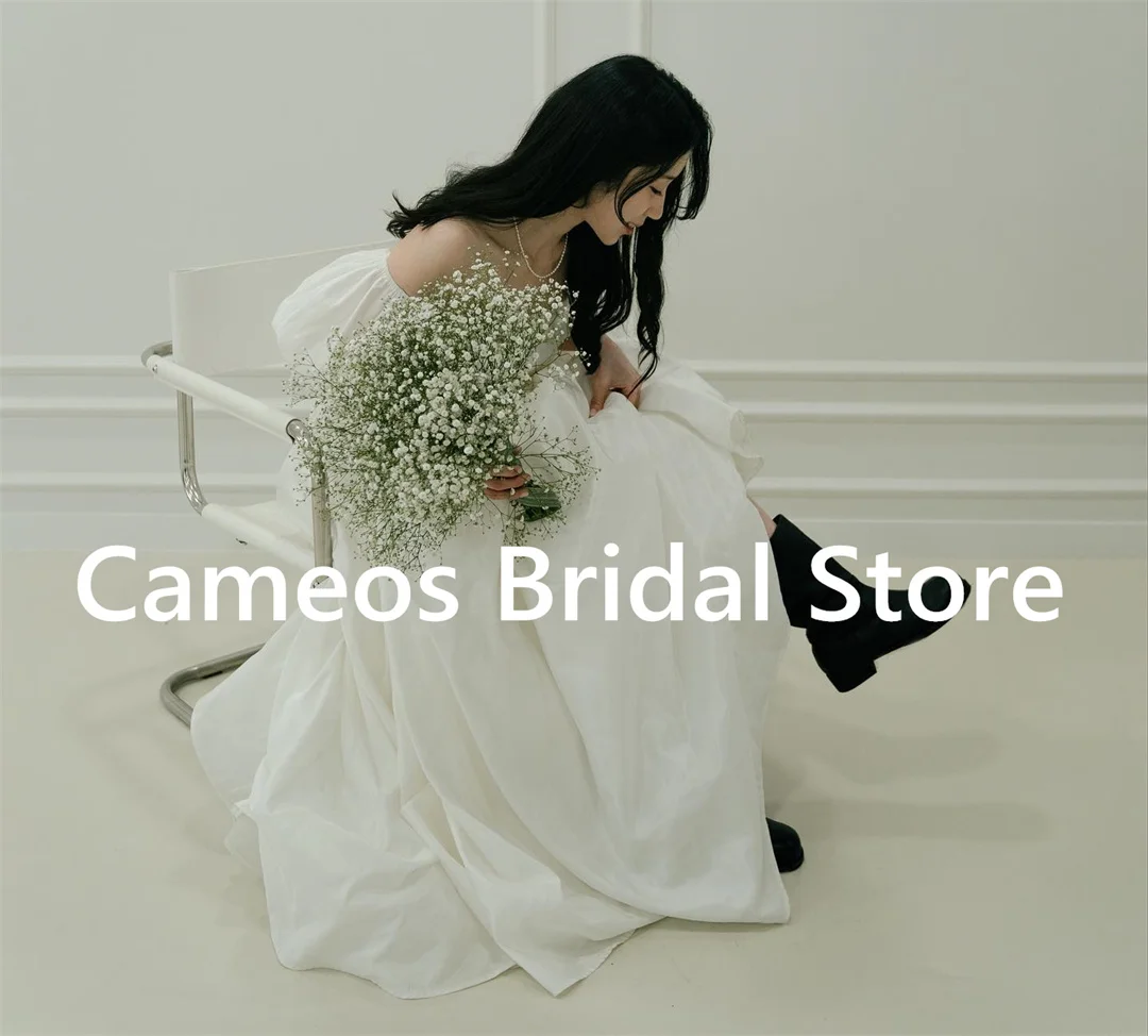 2023 Elegant Strapless Ivory Korea Bride Dresses Backless 웨딩드레스 Wedding Dress Taffeta Evening Dress Ivory Simple Bridal Gown
2023 Elegant Strapless Ivory Korea Bride Dresses Backless 웨딩드레스 Wedding Dress Taffeta Evening Dress Ivory Simple Bridal Gown