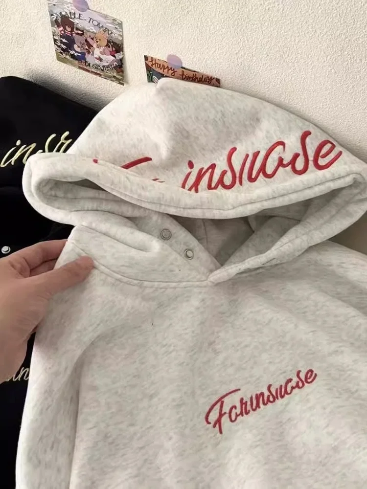 Мужские худи с капюшоном и без капюшона, с круглым и V-образным вырезом, простые, повседневные, стандартного кроя, базовые, однотонные, для ежедневной носки, термо.
Мужские худи с капюшоном и без капюшона, с круглым и V-образным вырезом, простые, повседневные, стандартного кроя, базовые, однотонные, для ежедневной носки, термо.