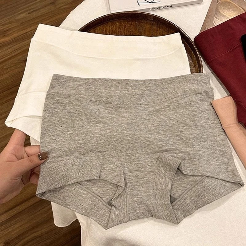 Solid-color Graphene Pure Cotton Women's Underwear Full Cotton Crotch Breathable Seamless Comfortable Lifting Effect Briefs
Solid-color Graphene Pure Cotton Women's Underwear Full Cotton Crotch Breathable Seamless Comfortable Lifting Effect Briefs