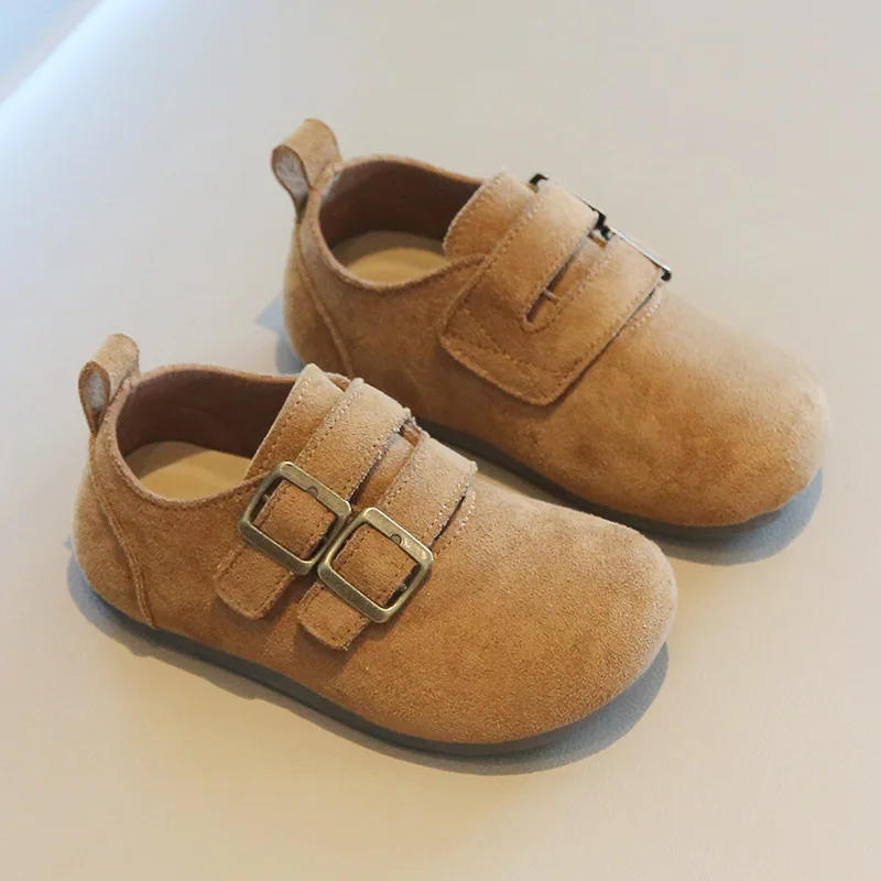 Korean Style Children's Retro Moccasins Boys Girls Suede Casual Shoes Students Outdoor Non-slip Shoes Kids Soft Sole Suede Shoes
Korean Style Children's Retro Moccasins Boys Girls Suede Casual Shoes Students Outdoor Non-slip Shoes Kids Soft Sole Suede Shoes