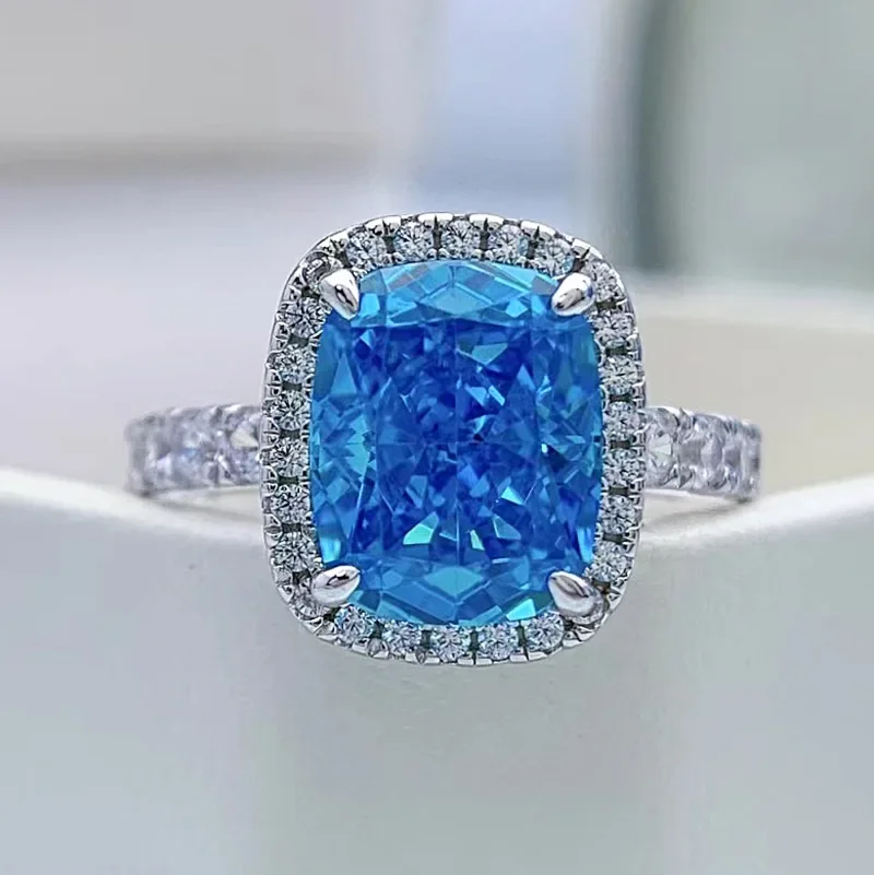 Luxury Cushion Cut Aquamarine Diamond Ring 100% Real 925 sterling silver Party Wedding band Rings for Women Promise Jewelry
Luxury Cushion Cut Aquamarine Diamond Ring 100% Real 925 sterling silver Party Wedding band Rings for Women Promise Jewelry