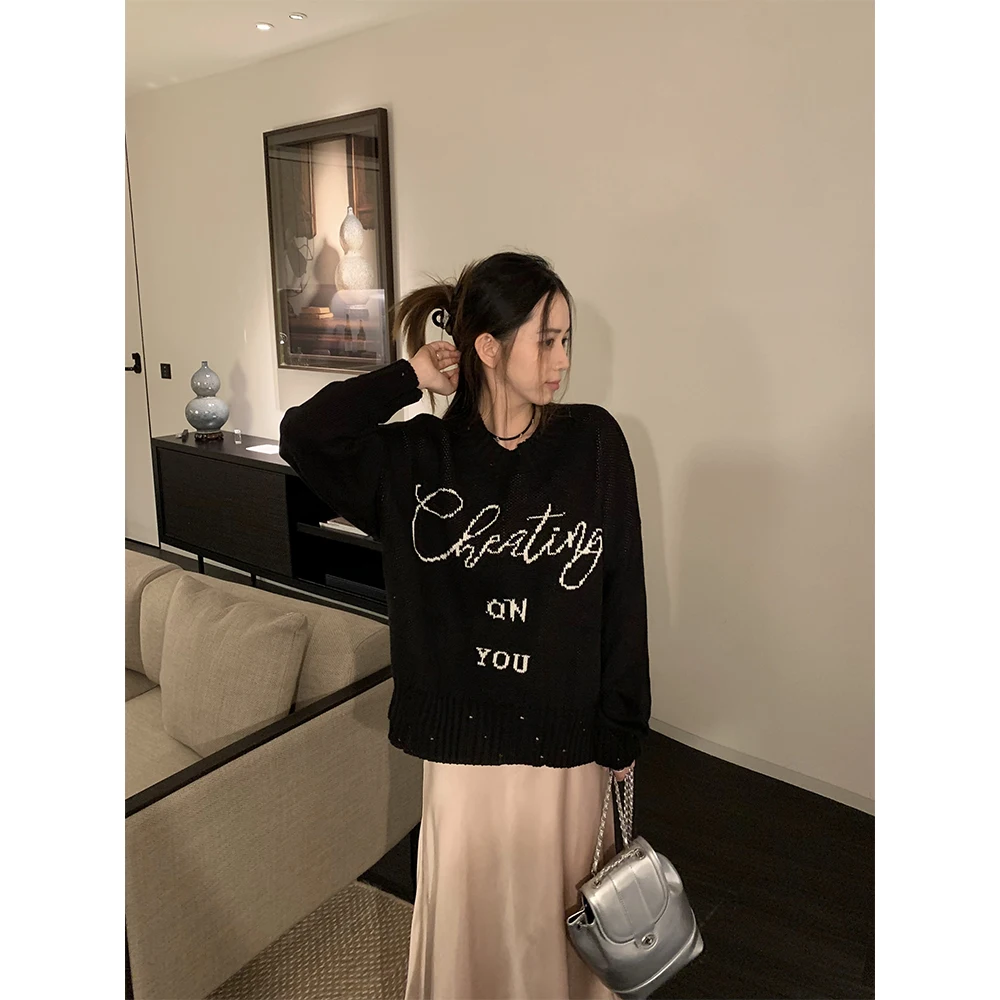 Pijiuu Bla round Ne Pullover Knitted Sweater Letter Embroidery Loose Lazy Sle Women's Autumn Winter New Arrival Knitwear
Pijiuu Bla round Ne Pullover Knitted Sweater Letter Embroidery Loose Lazy Sle Women's Autumn Winter New Arrival Knitwear