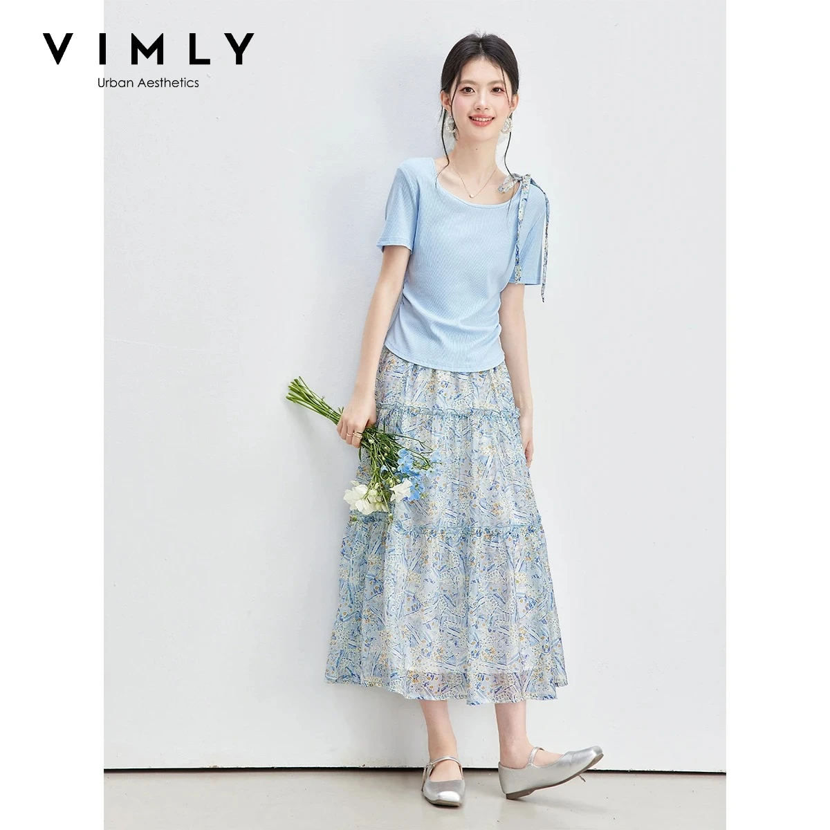 VIMLY Women Blue Floral Skirt Set Summer 2026 New Slim Top Cake Long Skirt Two-piece Set Holiday Style Female Suit 30967
VIMLY Women Blue Floral Skirt Set Summer 2026 New Slim Top Cake Long Skirt Two-piece Set Holiday Style Female Suit 30967