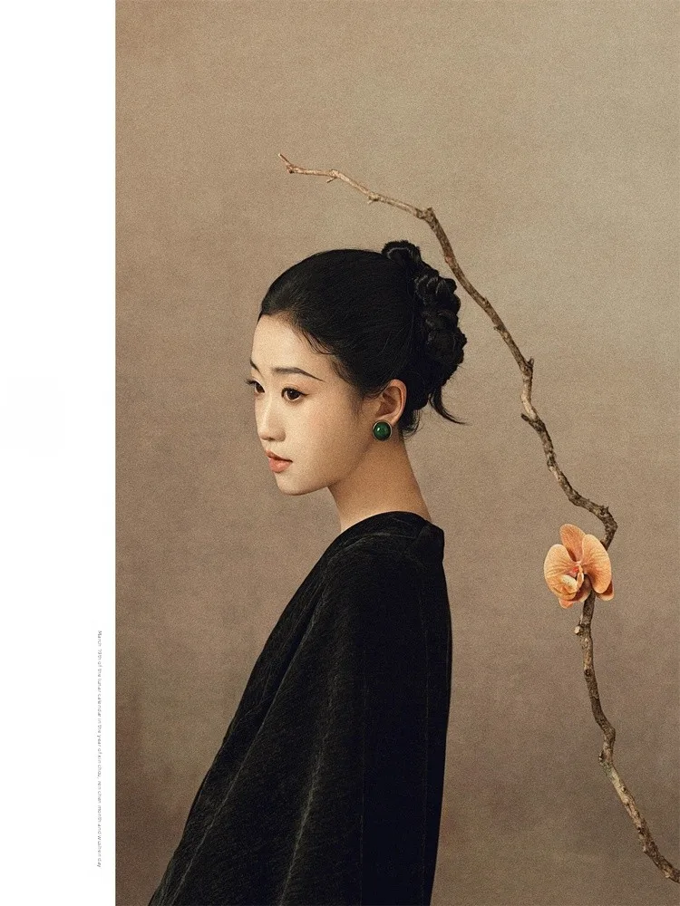 Elegant Portrait Dress Art Photo Studio New Chinese Style Cold Tone Portrait Costume Women's Fashion Polyester Fiber Clothing
Elegant Portrait Dress Art Photo Studio New Chinese Style Cold Tone Portrait Costume Women's Fashion Polyester Fiber Clothing