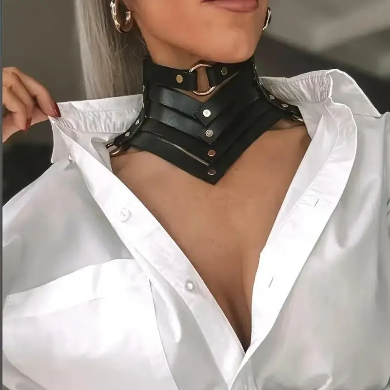 Black Sexy Trendy Rock Gothic Collar Necklaces Jewelry Gothic Leather Belt Rivets Harajuku Punk Choker Necklace For Women Gift
Black Sexy Trendy Rock Gothic Collar Necklaces Jewelry Gothic Leather Belt Rivets Harajuku Punk Choker Necklace For Women Gift