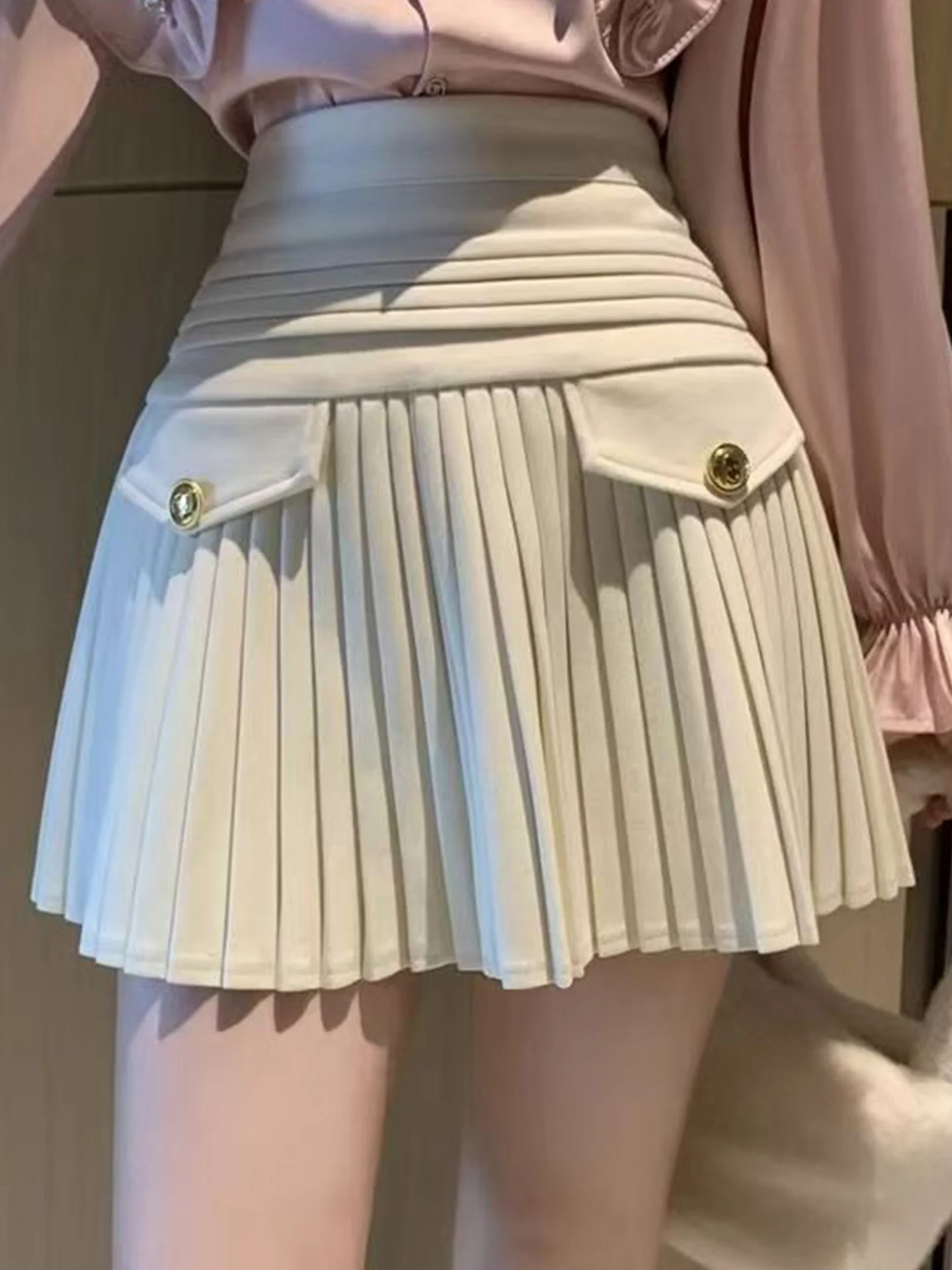 High Waist Slimming A-Line Skirt Korean Sle Pure Color Pleated Woolen Fabric Women's Faionable Chic Girl Skirt
High Waist Slimming A-Line Skirt Korean Sle Pure Color Pleated Woolen Fabric Women's Faionable Chic Girl Skirt