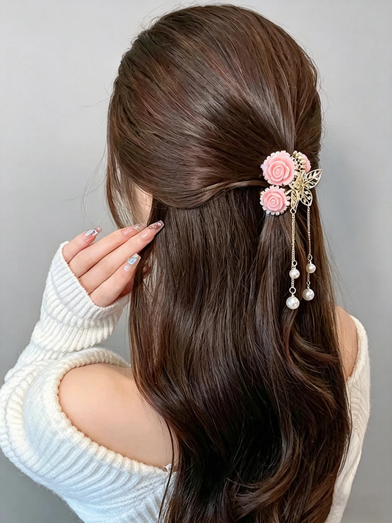 Pink Plush Rose Tassel Hair Clip, Luxurious Water Drop Butterfly Hair Grip, Decorative Accessory for Half-Up Hairstyles
Pink Plush Rose Tassel Hair Clip, Luxurious Water Drop Butterfly Hair Grip, Decorative Accessory for Half-Up Hairstyles
