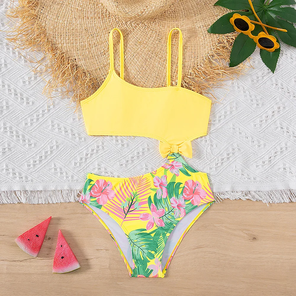 Girls 1-piece High Stretch Flowers Pattern Spaghetti Strap Bowknot Linked Swimsuit For Beach Pool Party for Birthday Holidays
Girls 1-piece High Stretch Flowers Pattern Spaghetti Strap Bowknot Linked Swimsuit For Beach Pool Party for Birthday Holidays