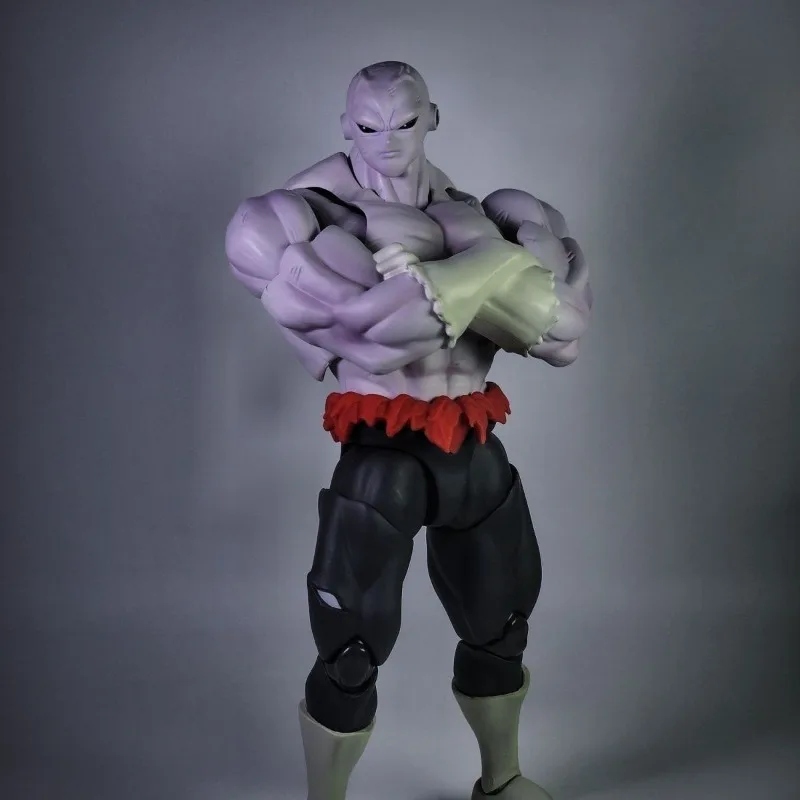 Dragon Ball Super Jiren Movable Model in Stock
Dragon Ball Super Jiren Movable Model in Stock
