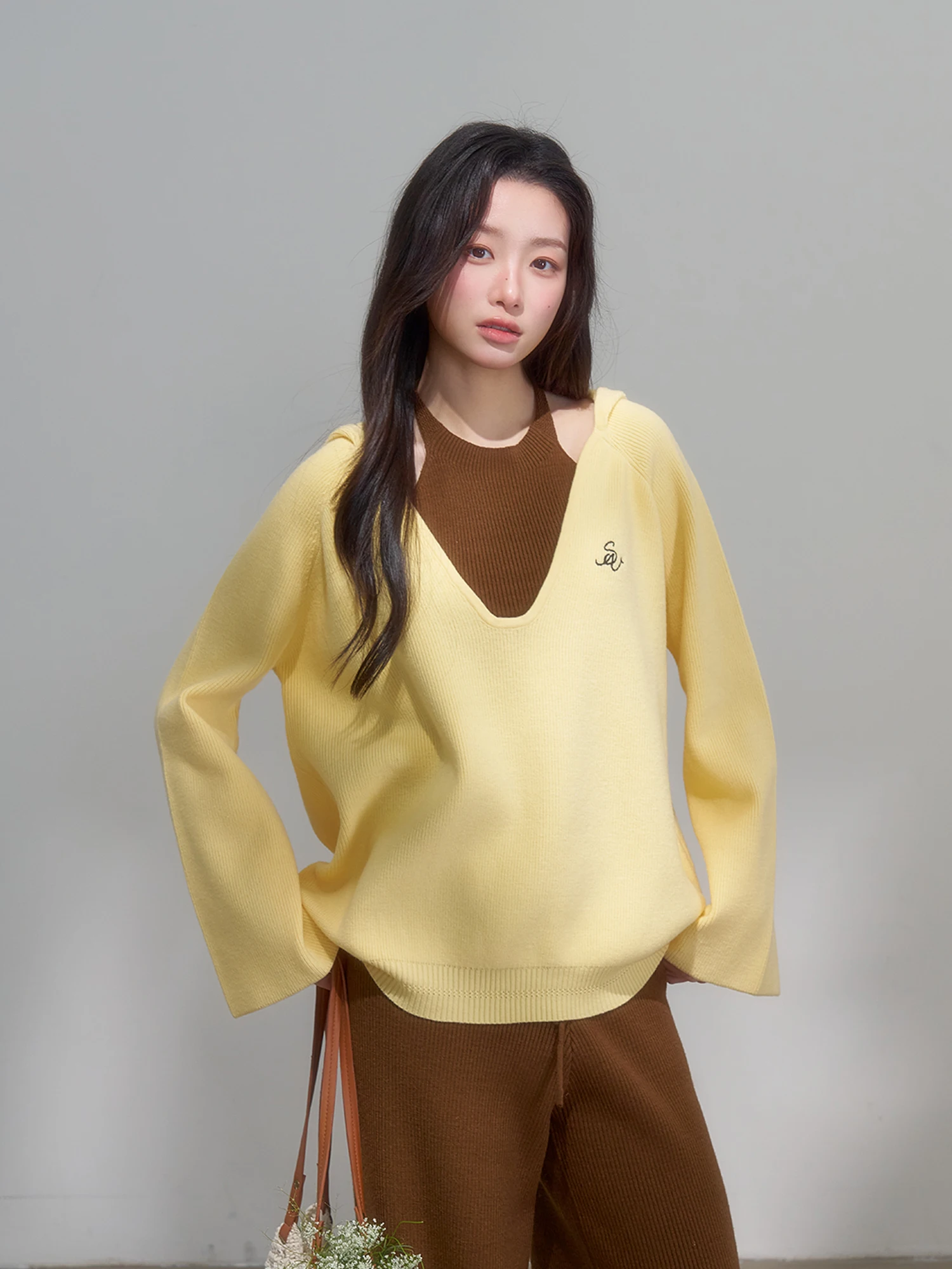 Женская свободная повседневная вязаная кофта Insliisa Lazy Sle с длинным рукавом и капюшоном, универсальная, для ранней весны, удобная, подходит для небольших размеров
Женская свободная повседневная вязаная кофта Insliisa Lazy Sle с длинным рукавом и капюшоном, универсальная, для ранней весны, удобная, подходит для небольших размеров