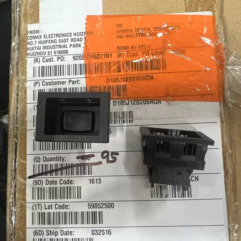 D105J12B205NQA Straight-in Panel Control Rocker Swing Switch Power Switch Ship Switch
D105J12B205NQA Straight-in Panel Control Rocker Swing Switch Power Switch Ship Switch