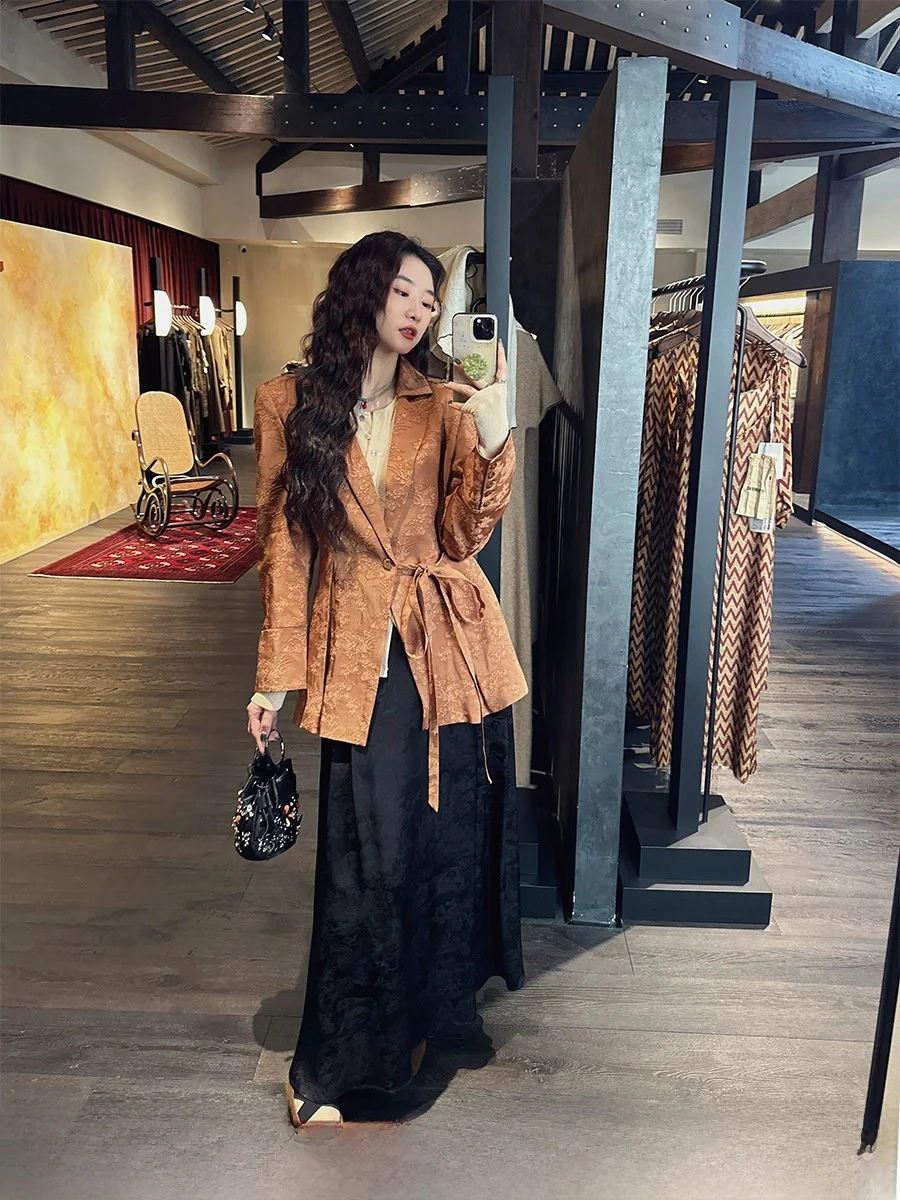 Sangji Bla Flower Women's Tailored Jaet Textured Waist-Cinching Suit Outerwear Spring 2025 Commute Sle Long Sve
Sangji Bla Flower Women's Tailored Jaet Textured Waist-Cinching Suit Outerwear Spring 2025 Commute Sle Long Sve